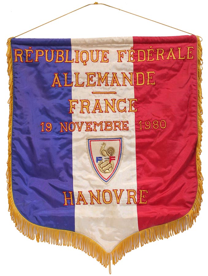 Wimpel in den Farben der französischen Nationalflagge