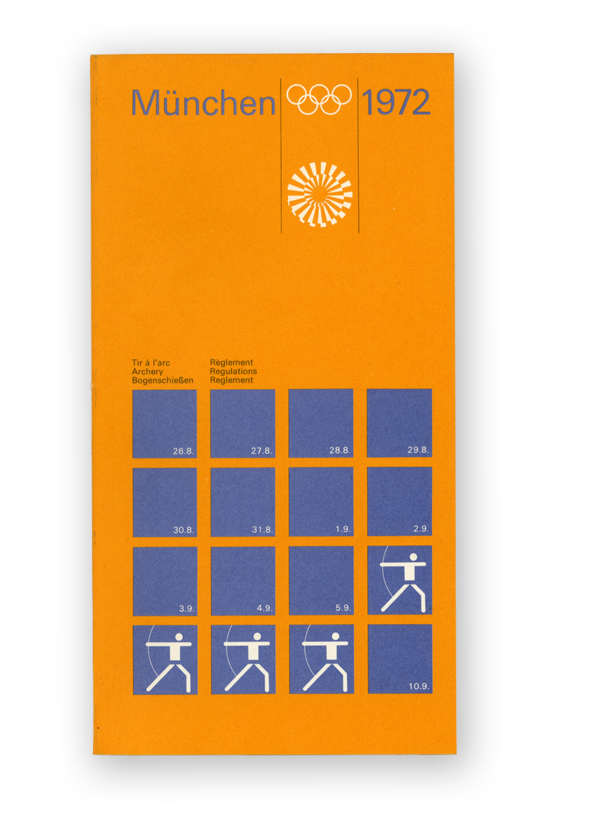 Orangenes Heft mit den Regeln zum Bogenschießturnier der olympsichen Spiele 1972 in München. Piktogramm mit Bogenschützen